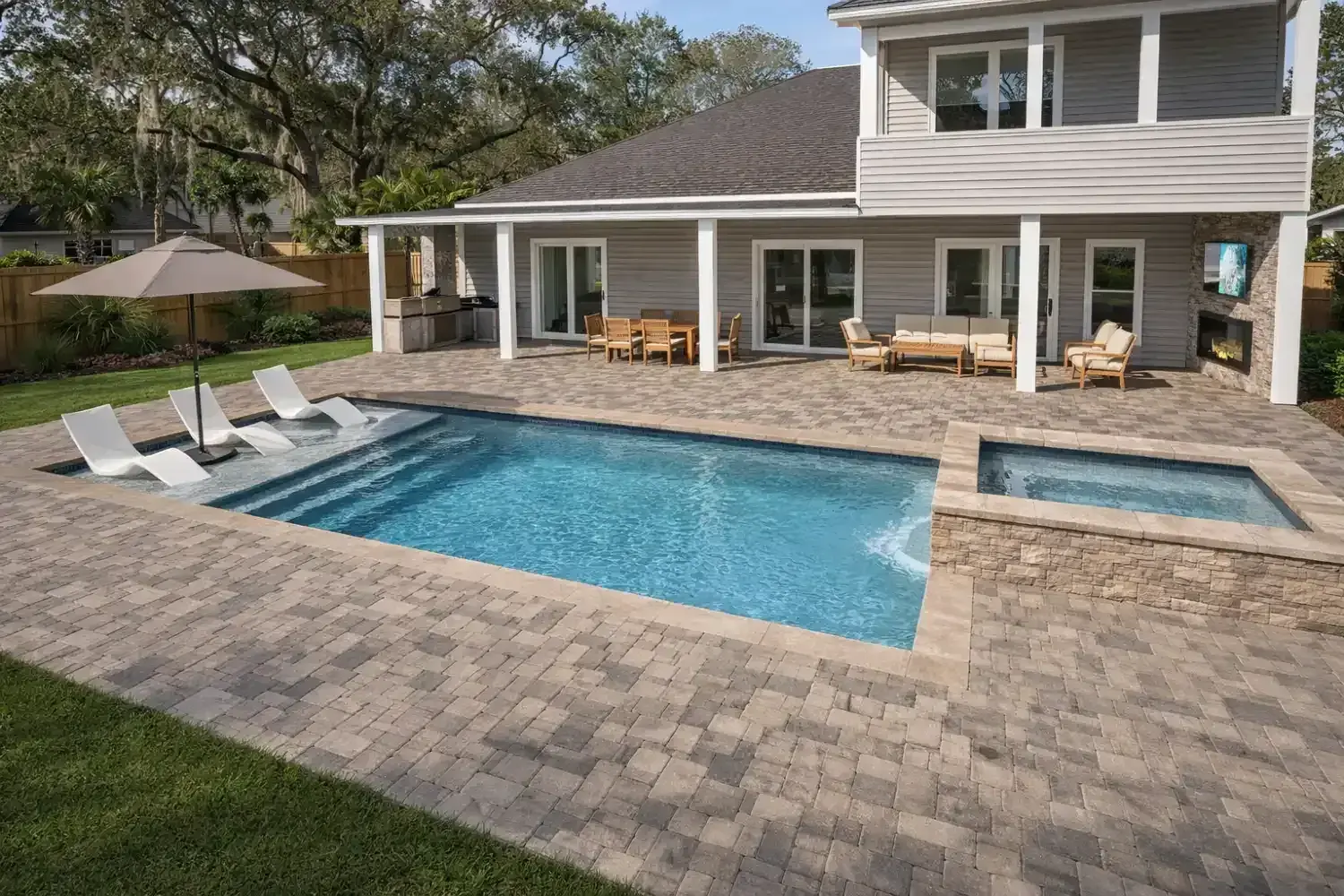 Custom pool and spa design by Serene Spaces Studio